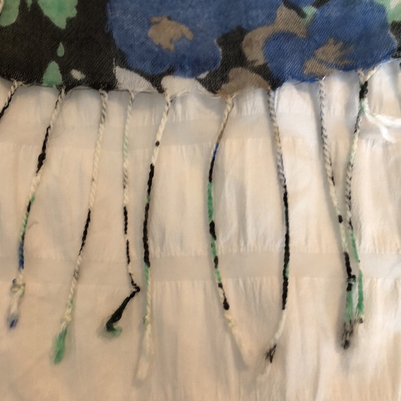 Scarf - Picture 3 of 3